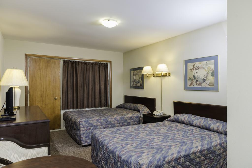 The Cavalier Inn Winnipeg Esterno foto